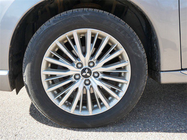 Used 2019 Mitsubishi Outlander SEL image 36
