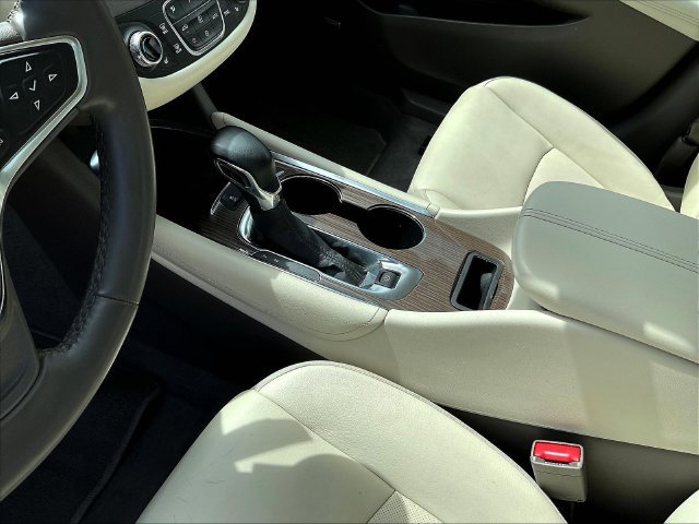 Used 2024 Chevrolet Malibu LT FWD image 20