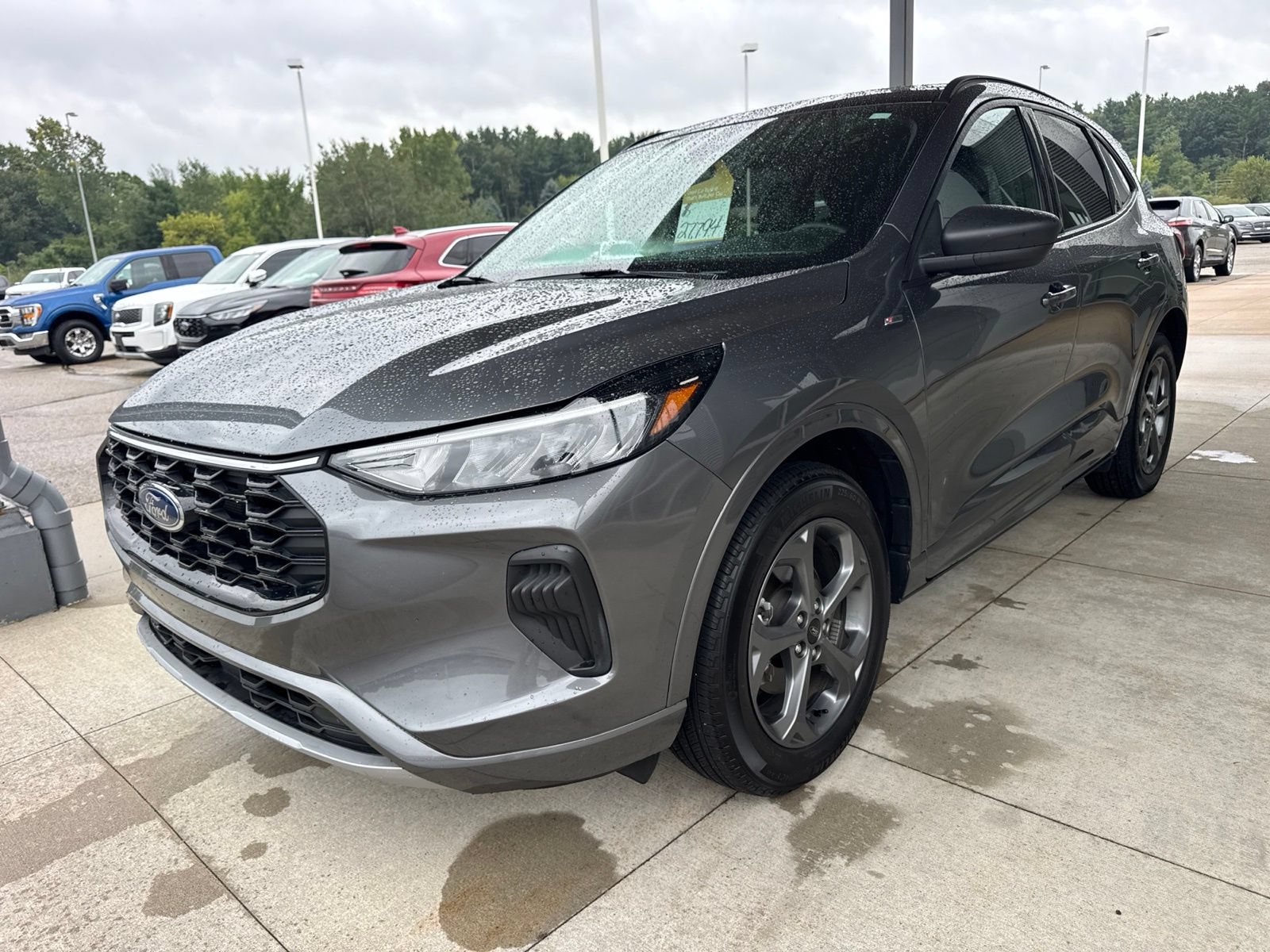 Certified 2024 Ford Escape ST-Line w/ Tech Pack #1 AWD/4WD image 3