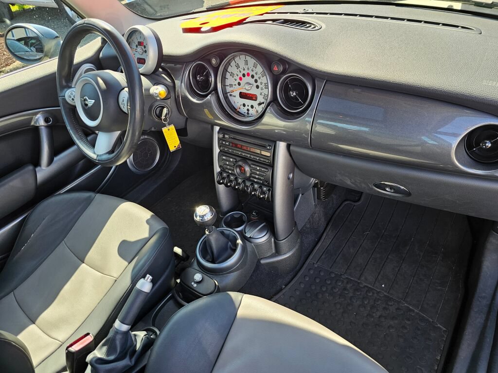 Used 2005 MINI Cooper S FWD image 14