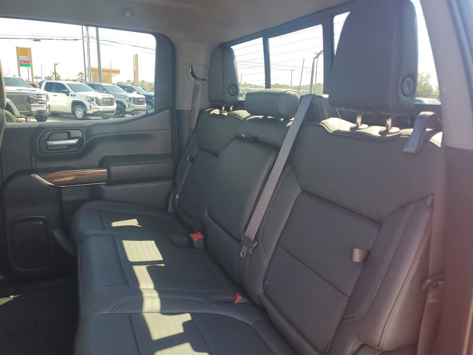 Used 2021 Chevrolet Silverado 1500 LT Trail Boss w/ Convenience Package II image 14