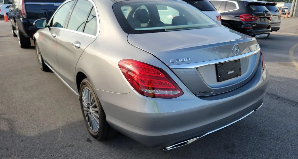 Used 2015 Mercedes-Benz C 300 4MATIC Sedan w/ Premium 1 Package image 4