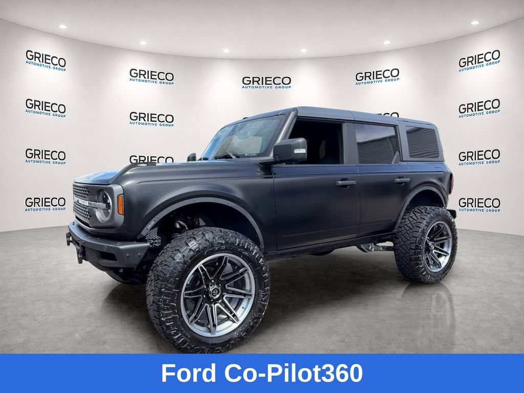 Used 2022 Ford Bronco Badlands AWD/4WD image 3