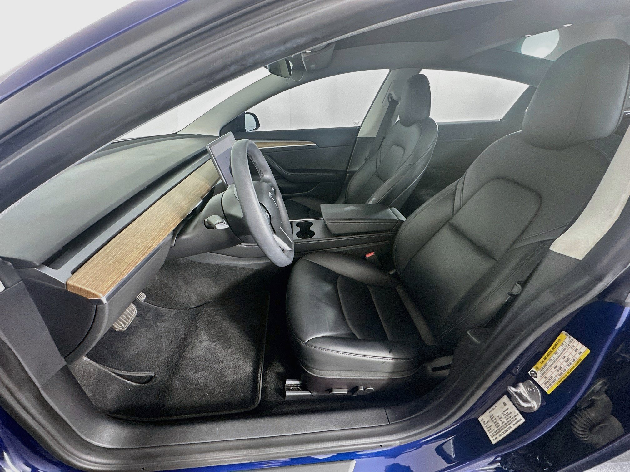 Used 2022 Tesla Model 3 Long Range AWD/4WD image 13