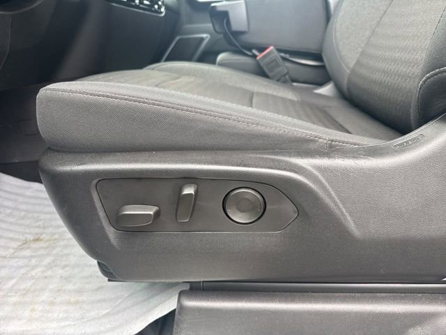 Used 2025 Chevrolet Silverado 1500 LT image 12