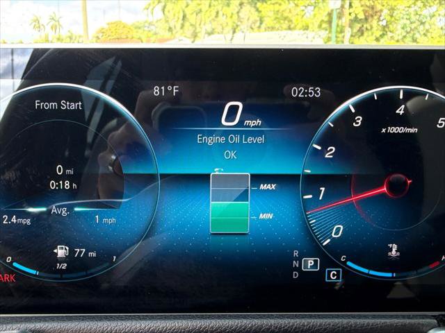 Used 2021 Mercedes-Benz GLB 250 w/ Premium Package image 9