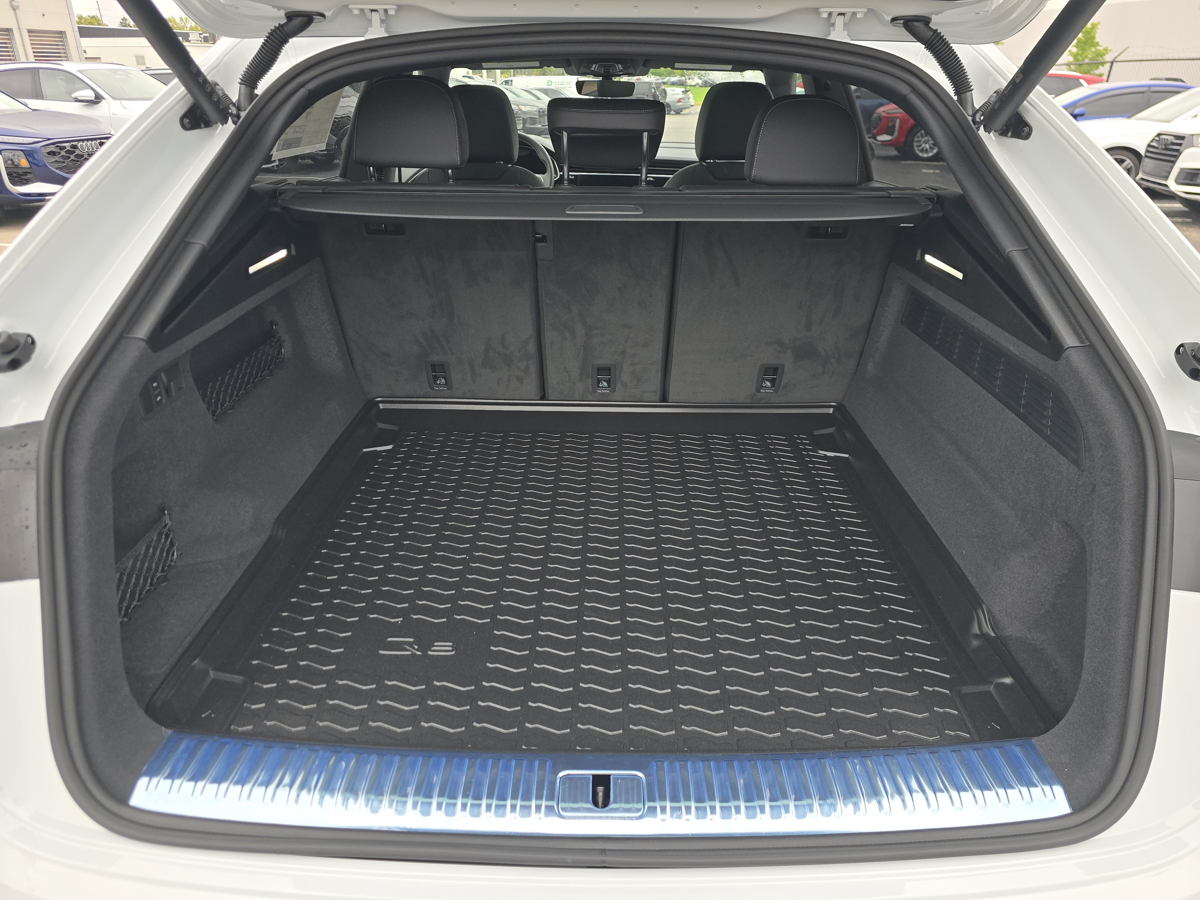 New 2027 Audi Q8 Premium Plus AWD/4WD image 16