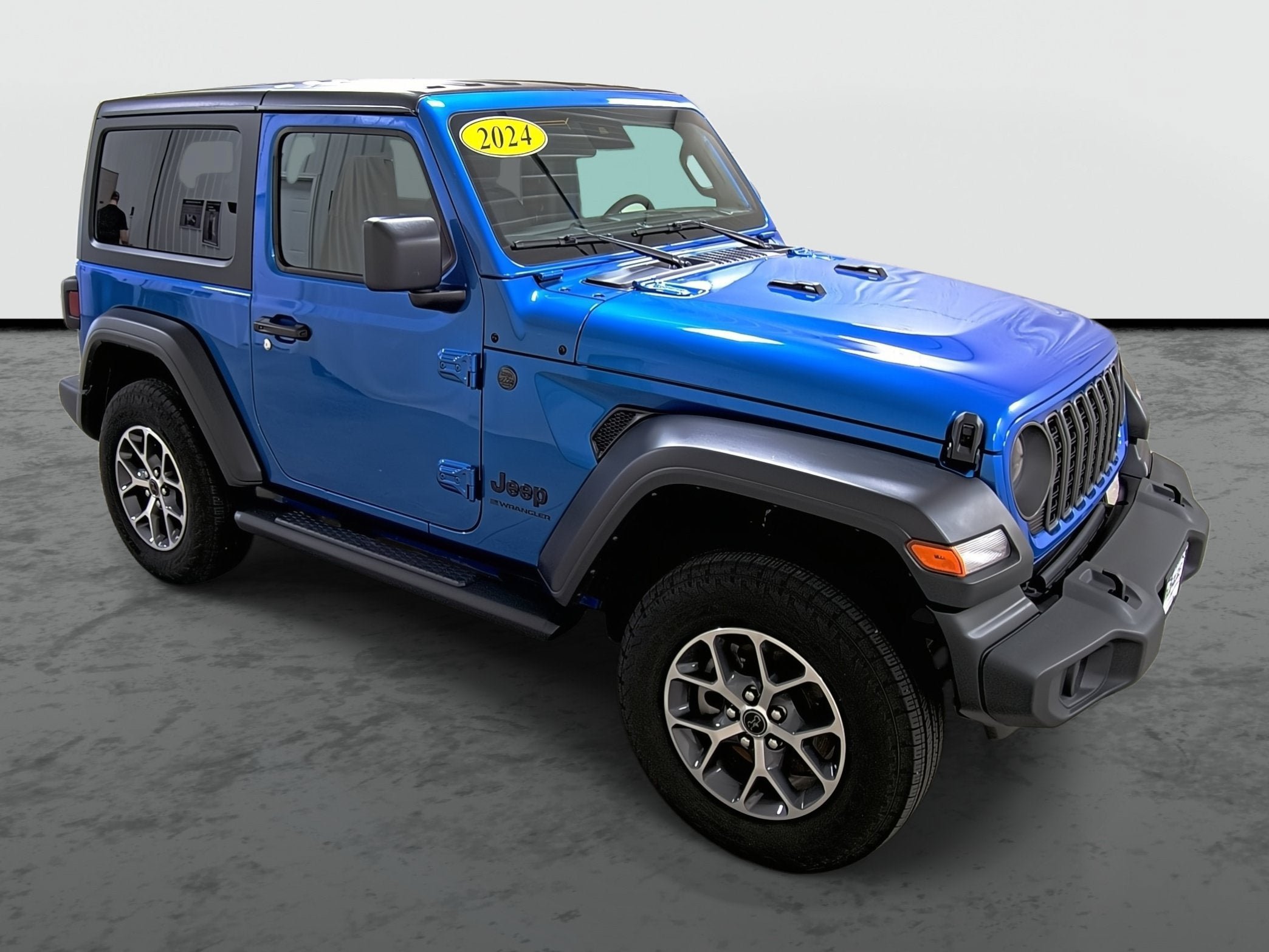 Used 2024 Jeep Wrangler Sport AWD/4WD image 5