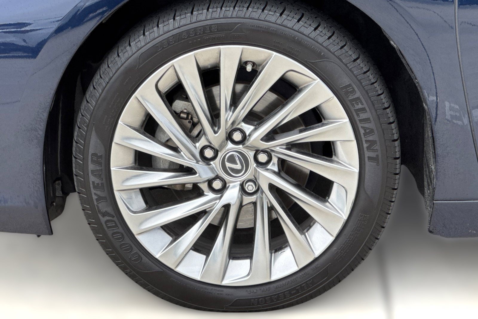 Used 2023 Lexus ES 350 w/ Accessory Package (Z1) FWD image 12