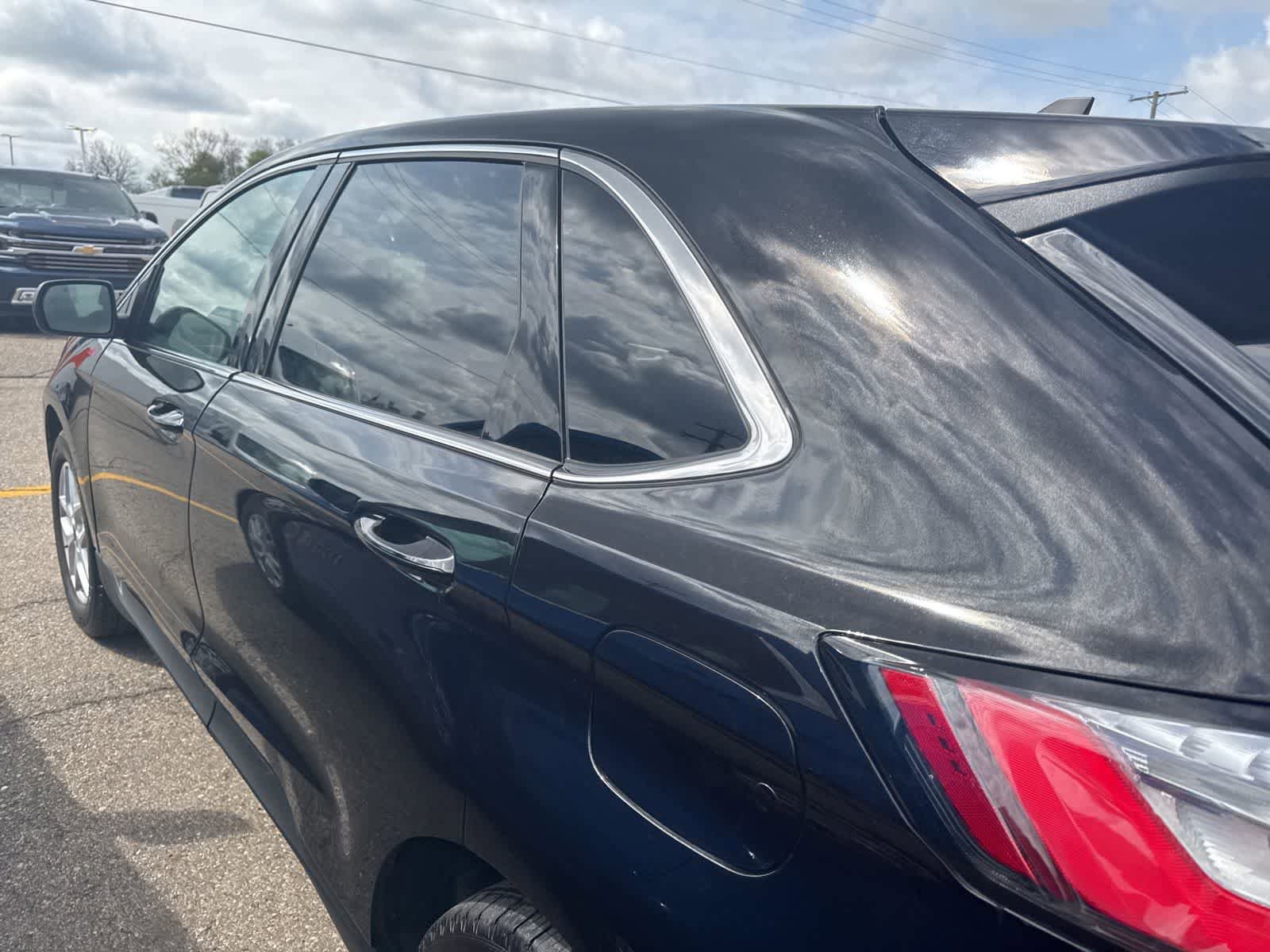 Used 2024 Ford Edge SEL w/ Convenience Package AWD/4WD image 12
