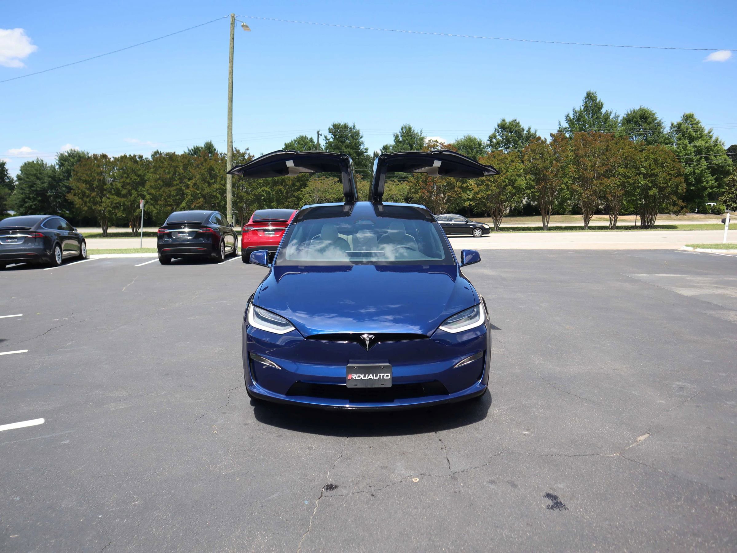 Used 2023 Tesla Model X AWD/4WD image 15