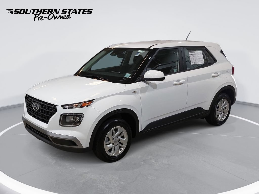 Certified 2025 Hyundai Venue SE