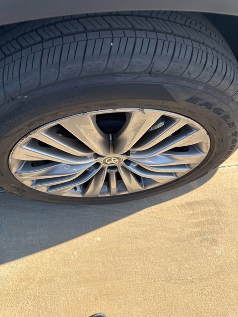 Used 2020 Toyota Highlander Platinum image 13