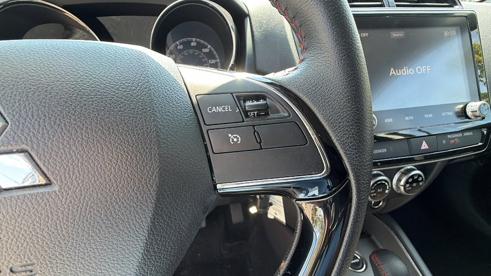 Used 2025 Mitsubishi Outlander Sport AWD image 28