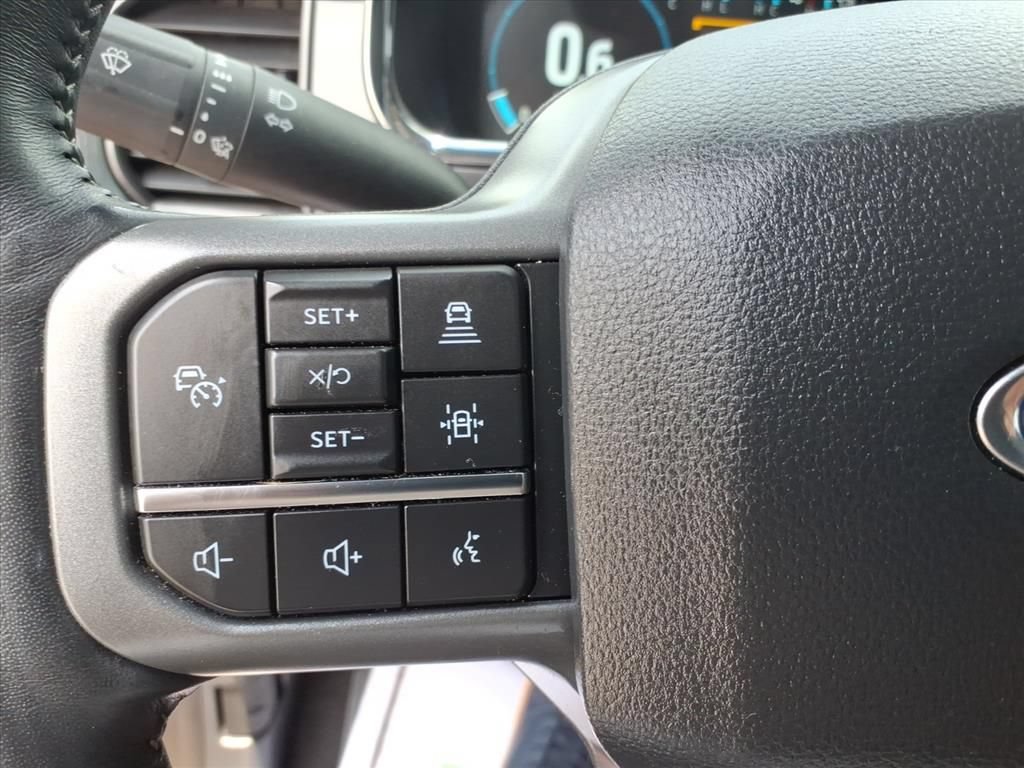 Used 2022 Ford F150 Lariat w/ Equipment Group 502A High AWD/4WD image 14
