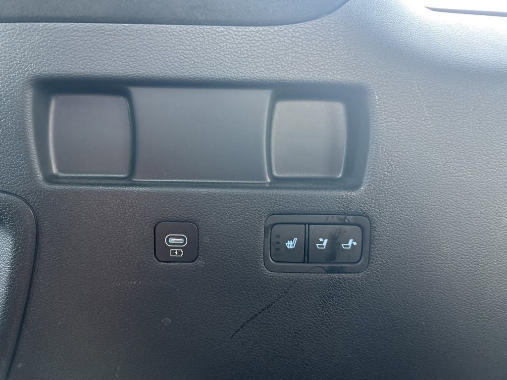 Used 2024 Hyundai Palisade Calligraphy image 30