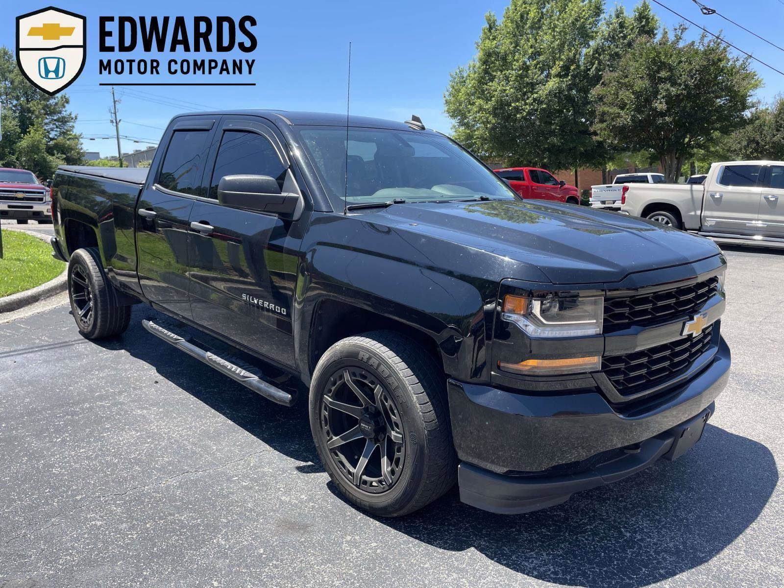 Used 2019 Chevrolet Silverado 1500 Custom w/ Custom Convenience Package