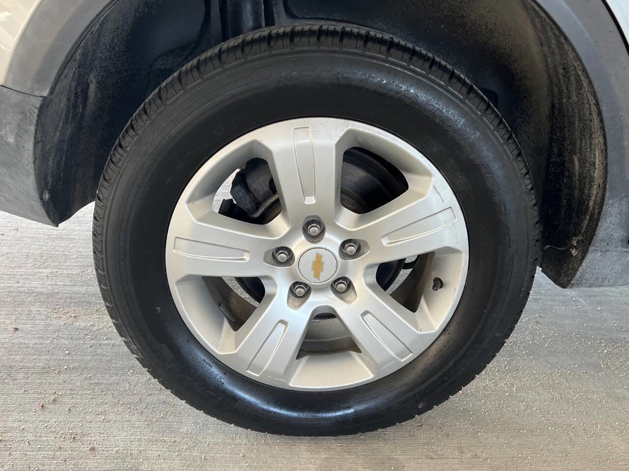 Used 2013 Chevrolet Captiva Sport LS FWD image 18