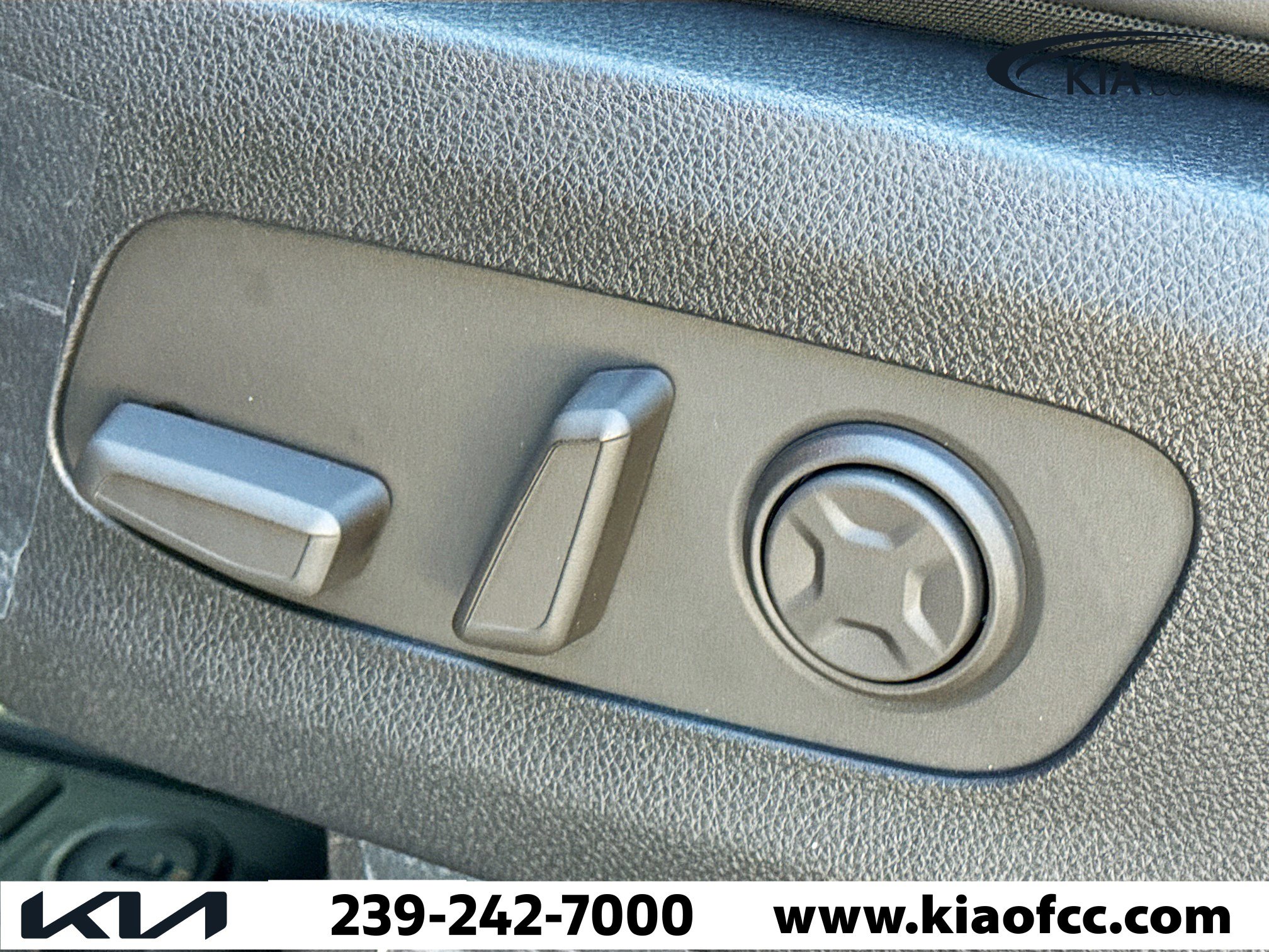 New 2026 Kia Carnival EX image 26