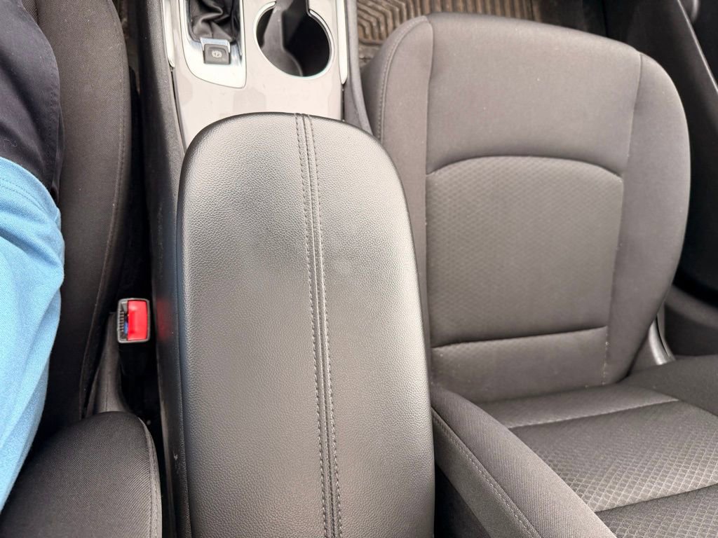 Used 2024 Chevrolet Malibu LT image 19