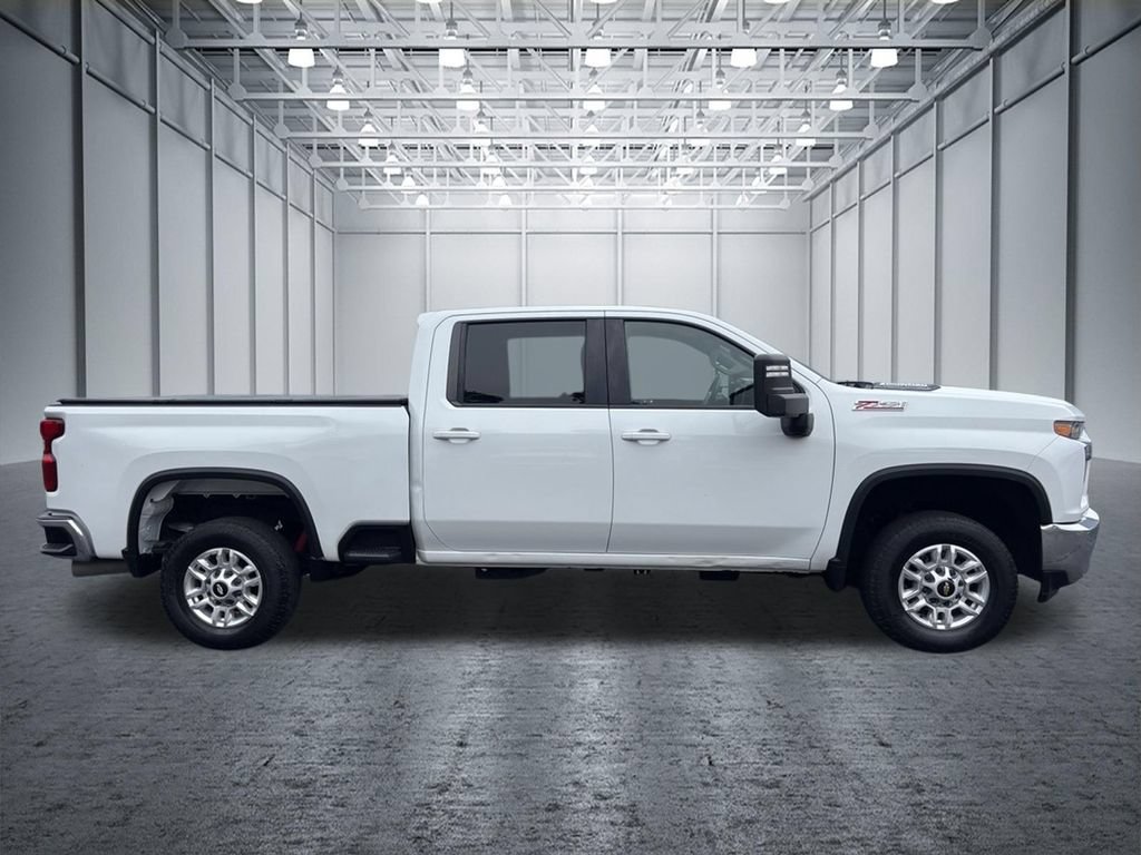 Used 2021 Chevrolet Silverado 2500 LT w/ Z71 Off-Road Package AWD/4WD image 7