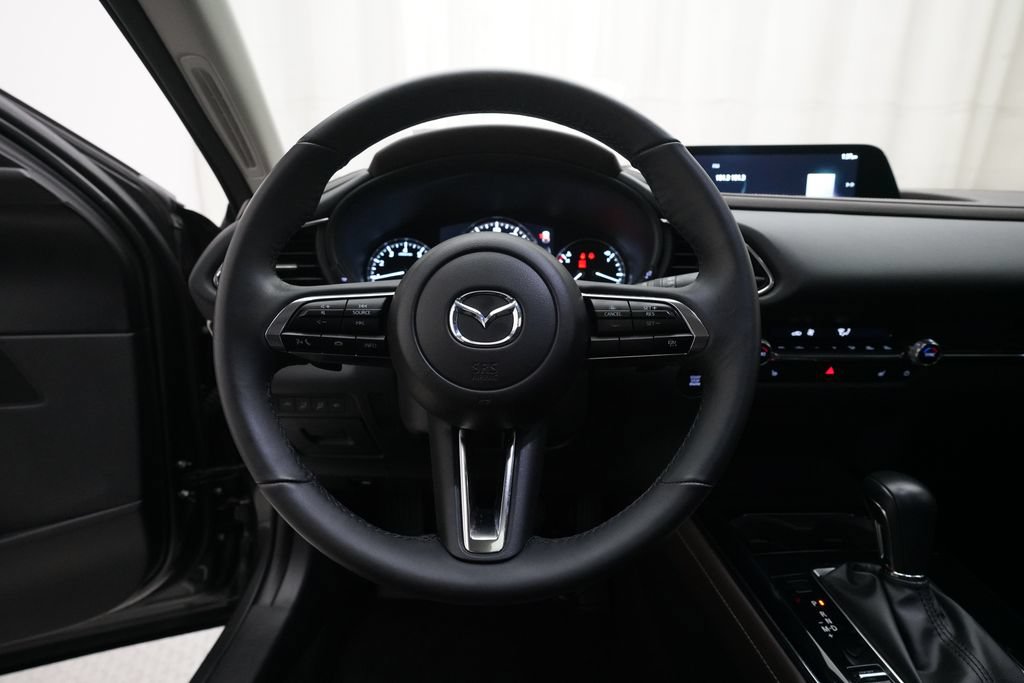 Certified 2025 MAZDA CX-30 AWD 2.5 S w/ Premium Package image 4