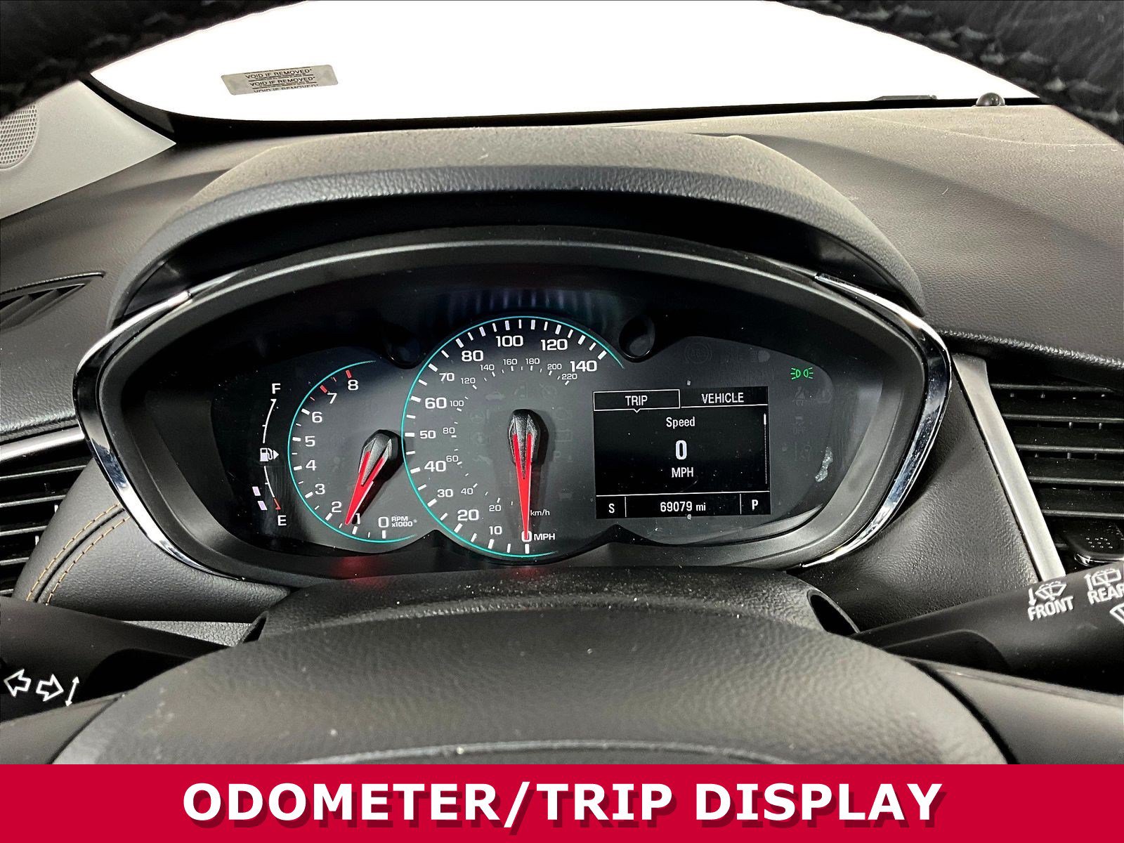 Used 2022 Chevrolet Trax LT w/ LT Convenience Package AWD/4WD image 12