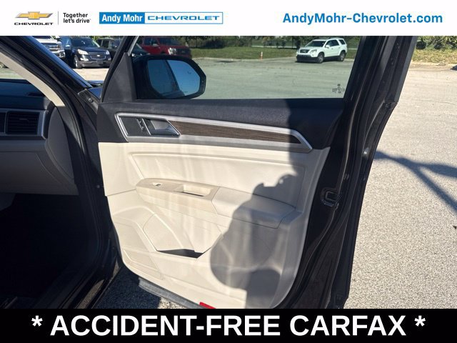 Used 2019 Volkswagen Atlas SE w/ Towing Package FWD image 17