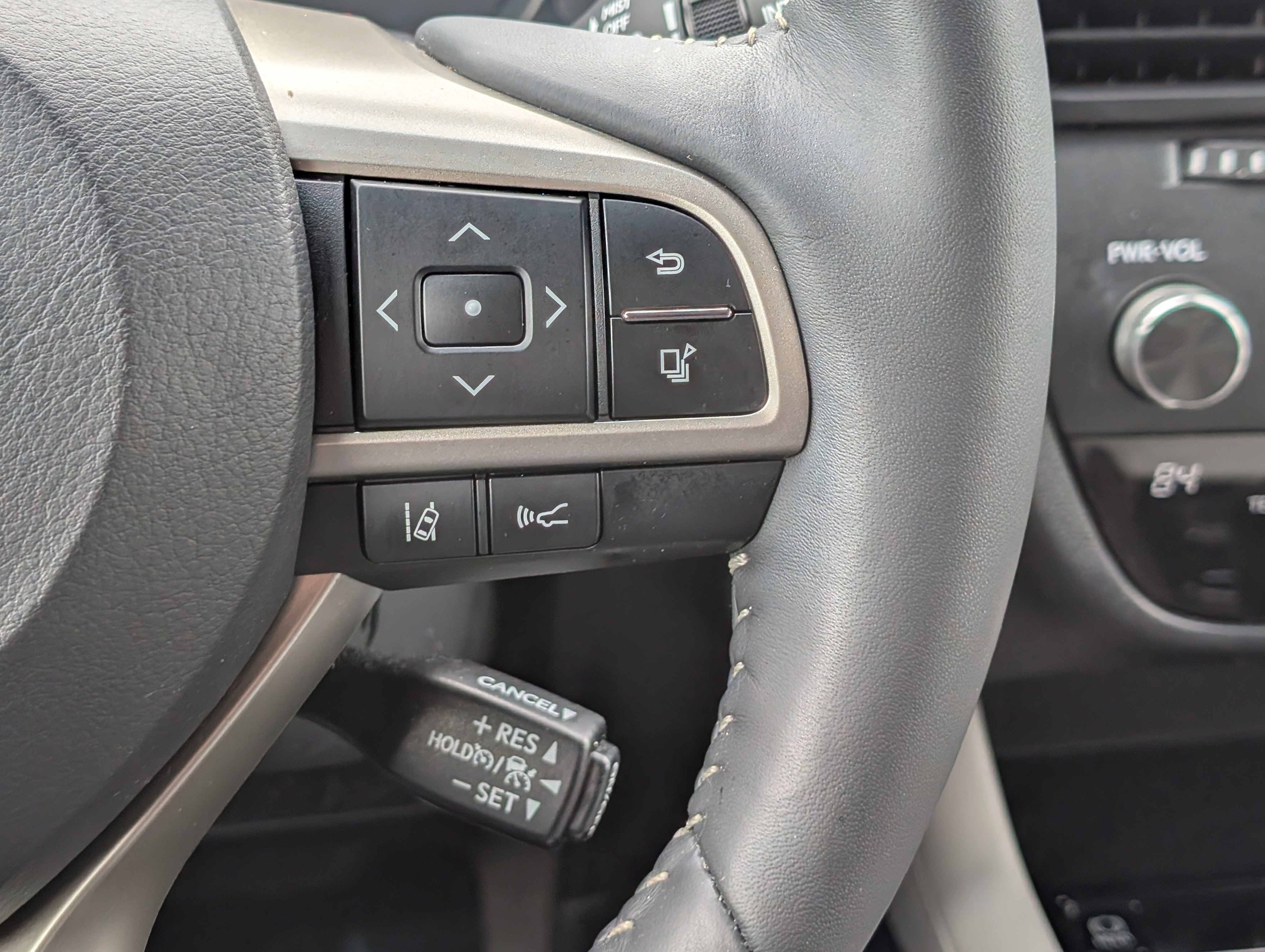 Used 2018 Lexus RX 350 350 w/ Premium Package image 25