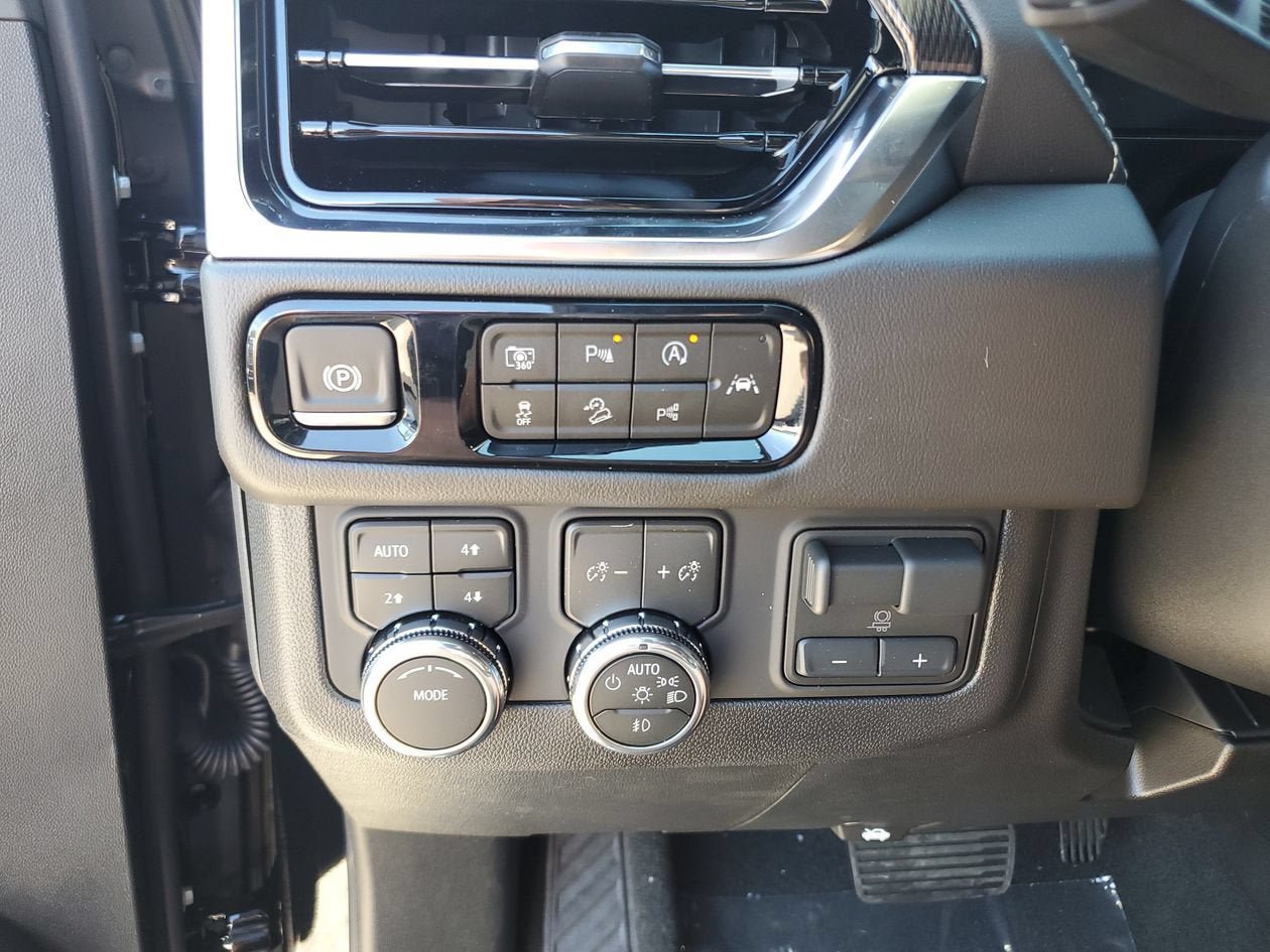 New 2026 GMC Yukon XL Elevation AWD/4WD image 29