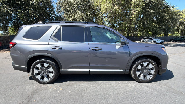 New 2026 Honda Pilot Elite image 3