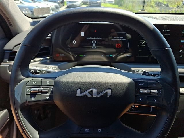 Used 2024 Kia EV9 Wind AWD/4WD image 19