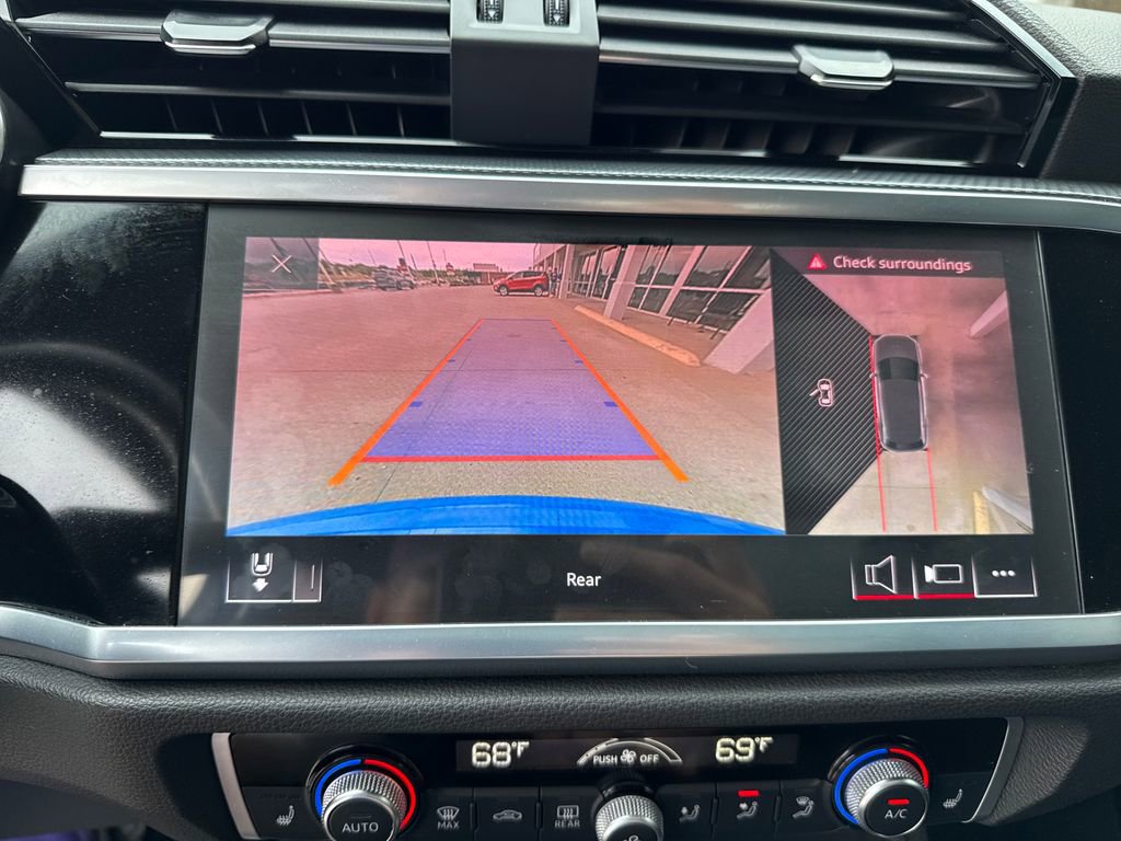 Used 2019 Audi Q3 2.0T Prestige AWD/4WD image 20
