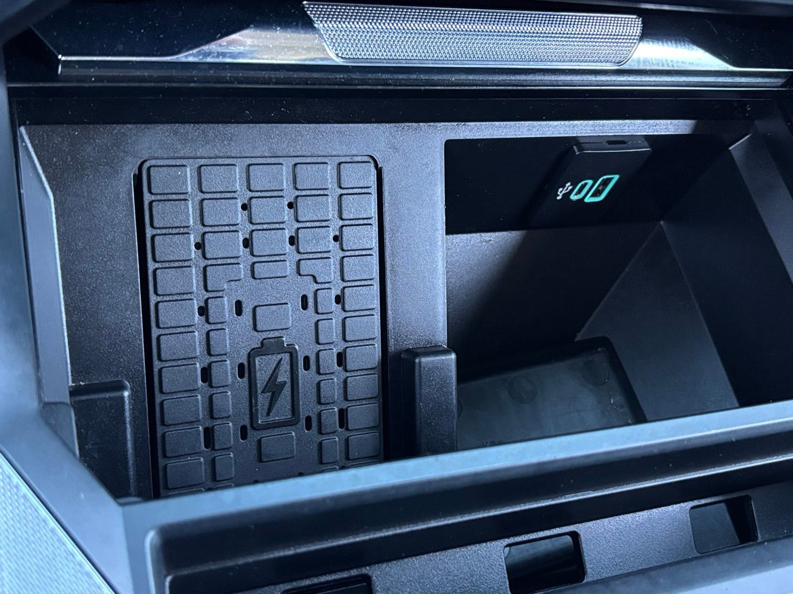 Used 2024 Ford F250 Lariat image 23