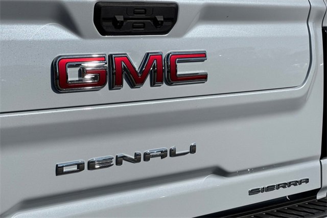 New 2026 GMC Sierra 2500 Denali w/ Denali Reserve Package image 33