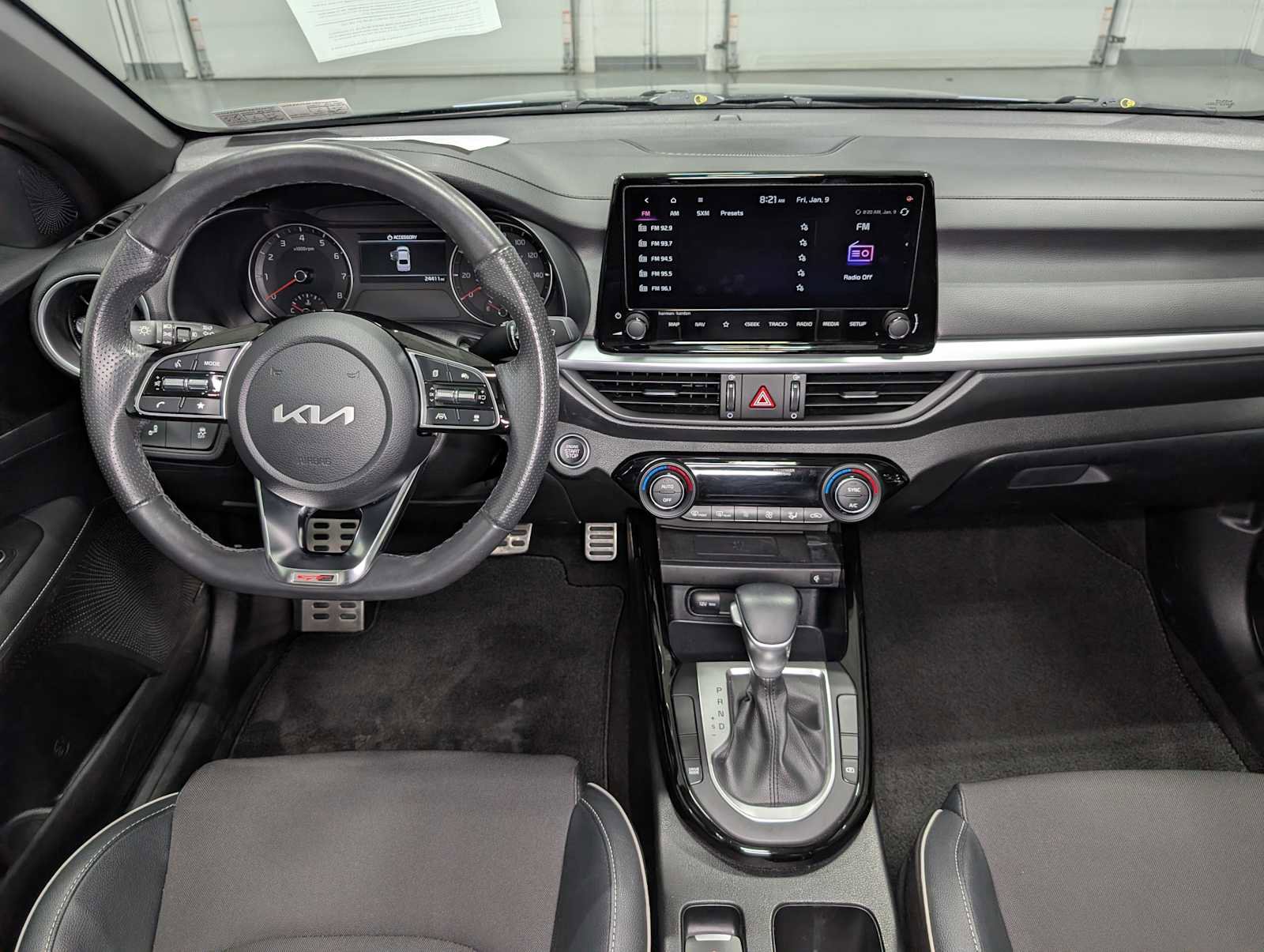 Certified 2024 Kia Forte GT-Line w/ GT-Line Premium Package image 18