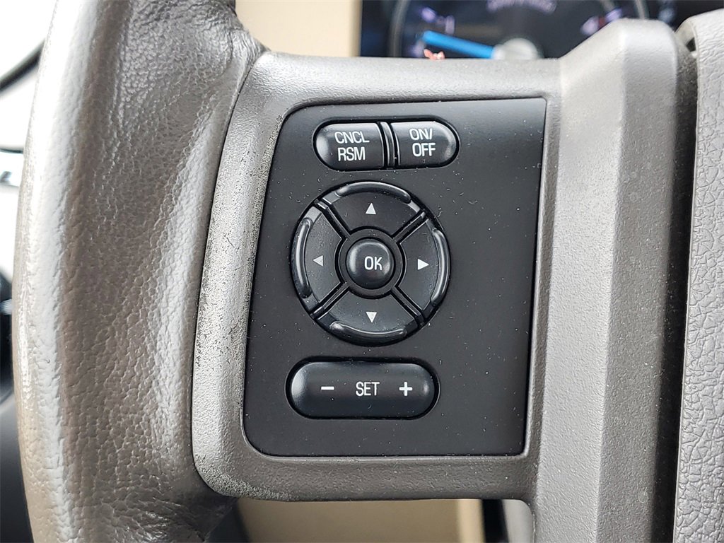 Used 2013 Ford F350 Lariat w/ Chrome Pkg image 20