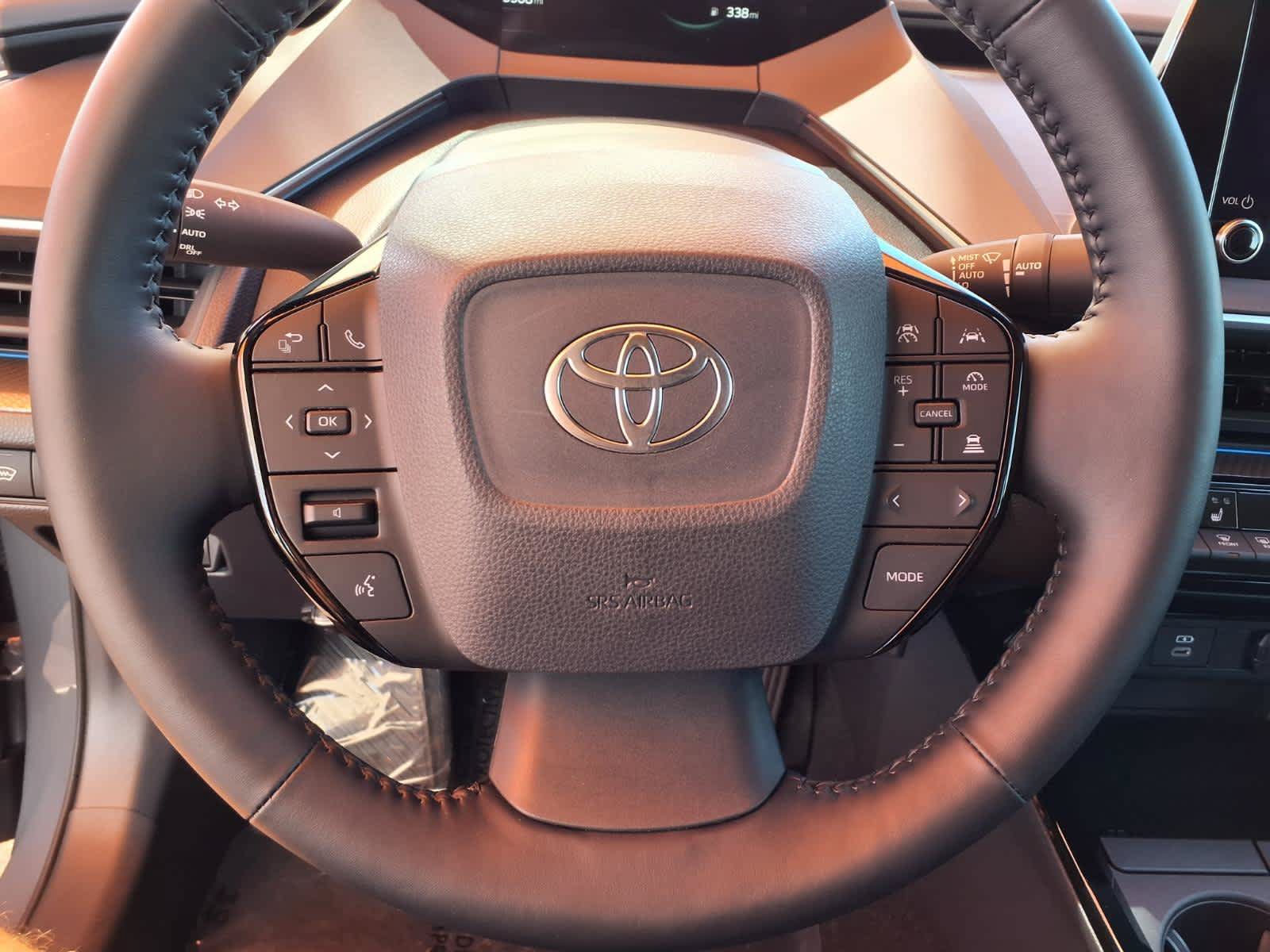 Certified 2025 Toyota Prius XLE FWD image 20