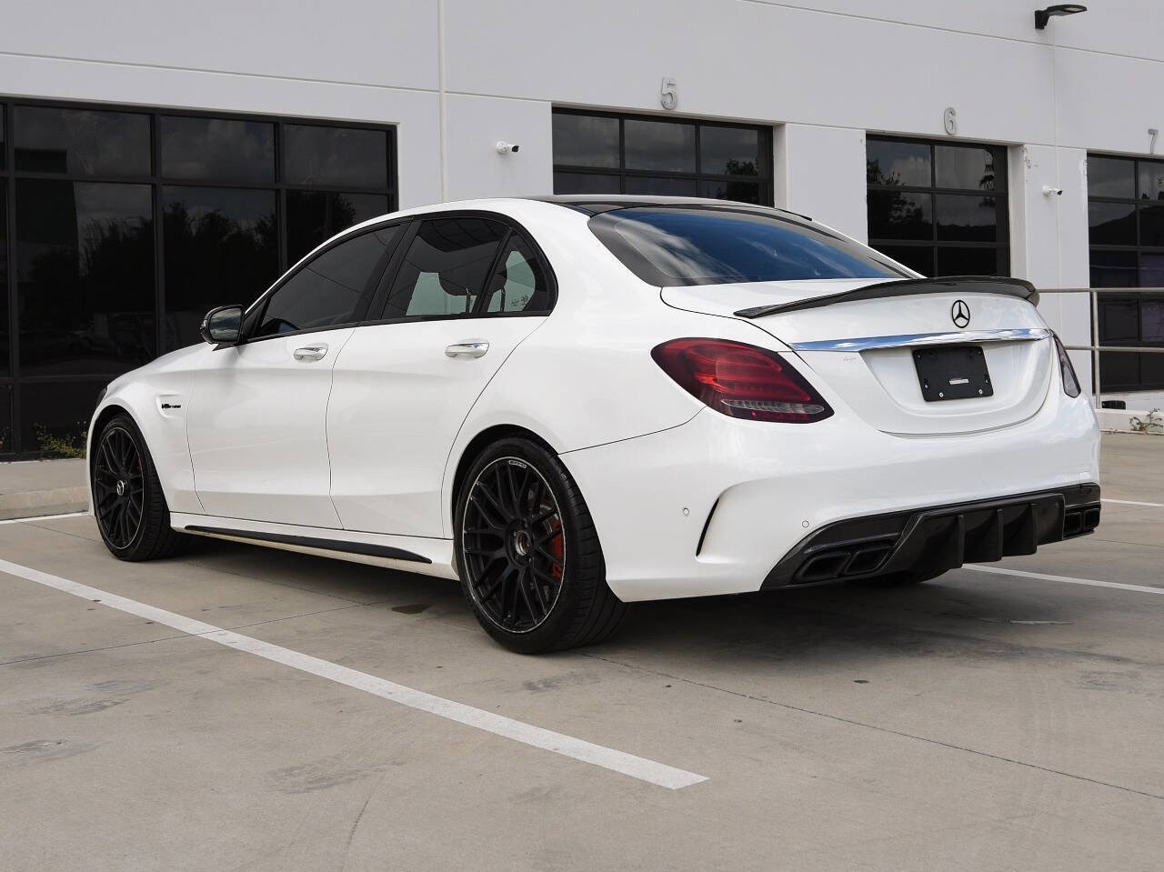 Used 2016 Mercedes-Benz C 63 AMG S image 9