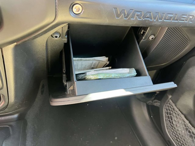 Certified 2019 Jeep Wrangler Unlimited Sport S image 31