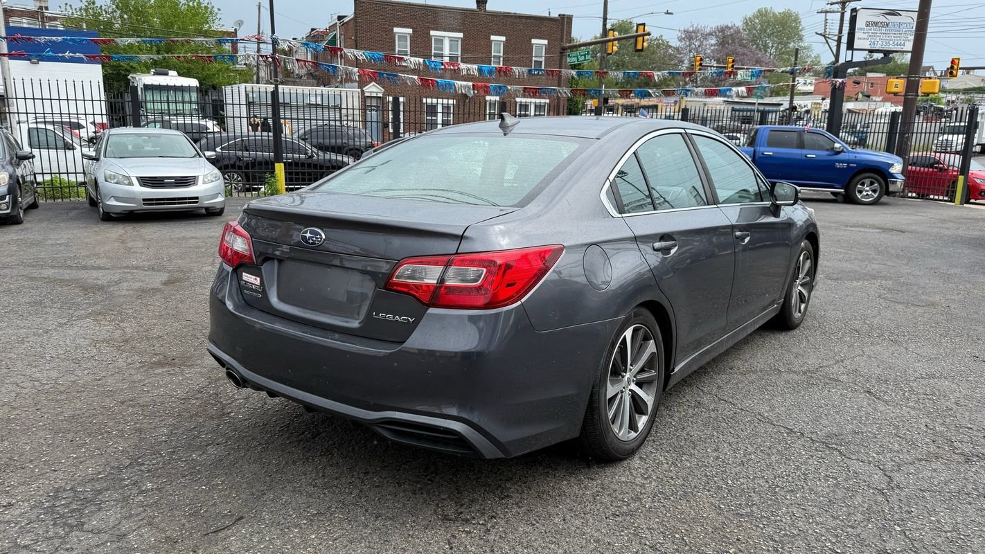 Used 2018 Subaru Legacy 2.5i Limited AWD/4WD image 2