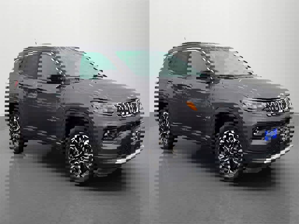 Used 2024 Jeep Compass Limited image 8