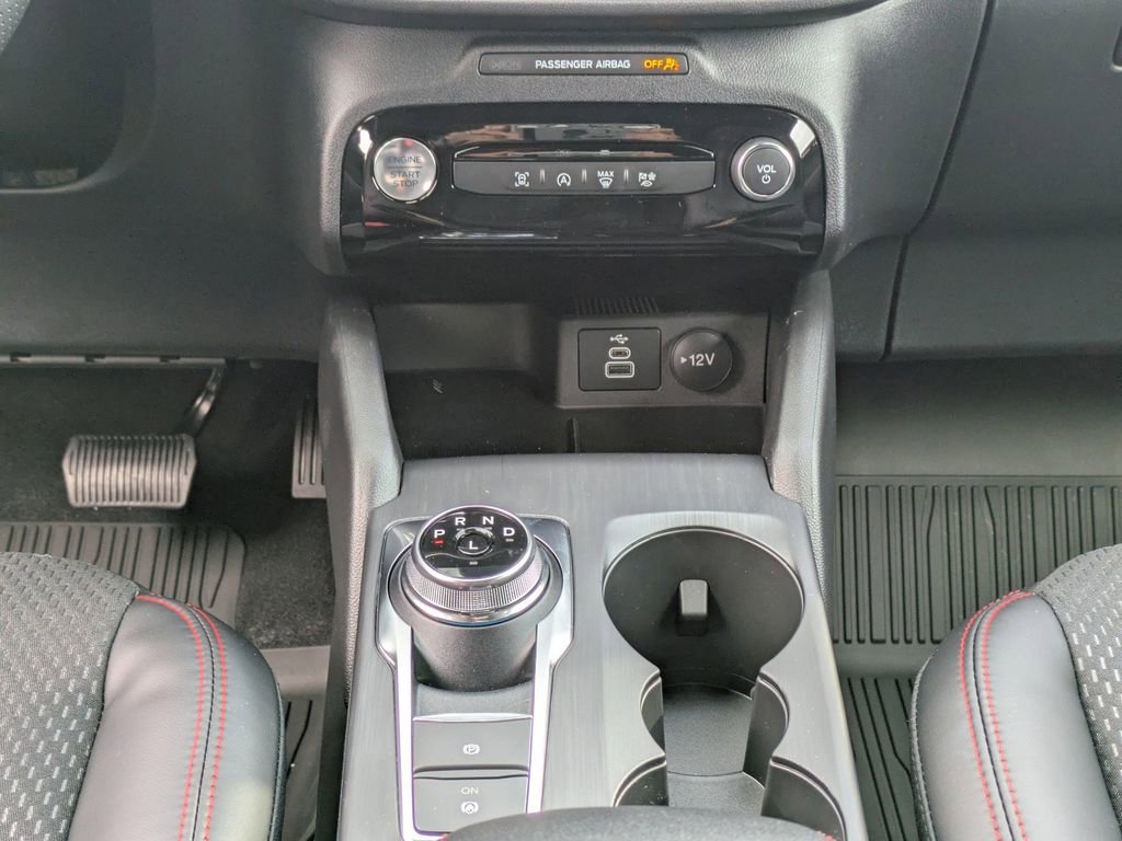 New 2026 Ford Escape ST-Line w/ Tech Pack #1 FWD image 21