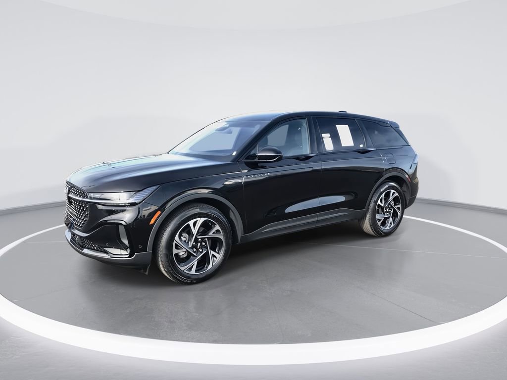 Used 2024 Lincoln Nautilus Premier w/ Jet Appearance Package image 4