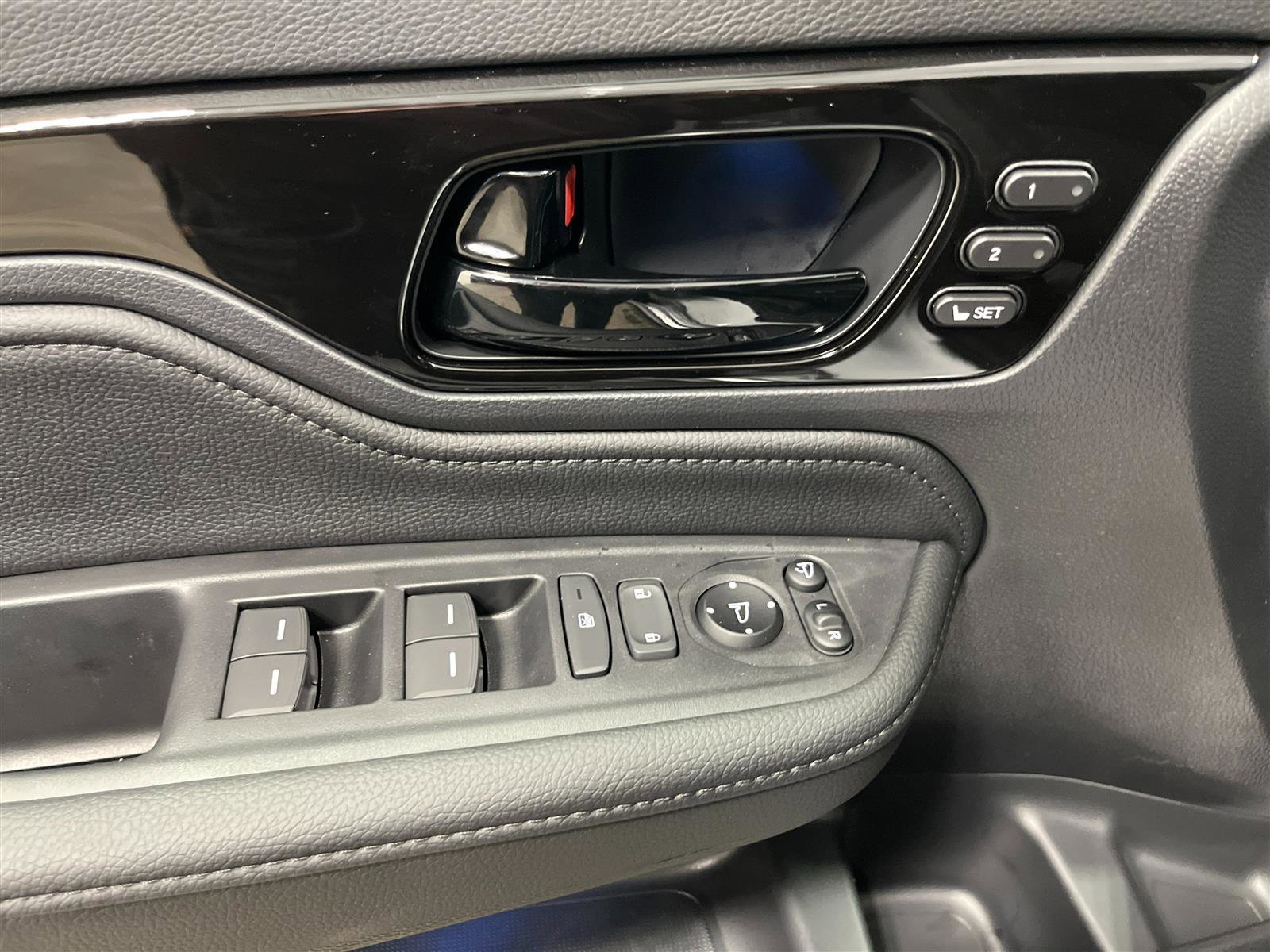 New 2026 Honda Odyssey Elite image 13