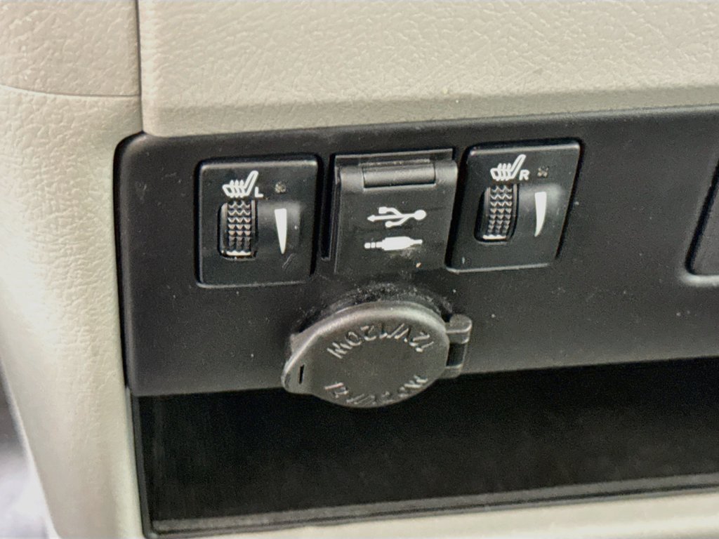 Certified 2020 Toyota Sienna XLE w/ XLE Navigation Package FWD image 13