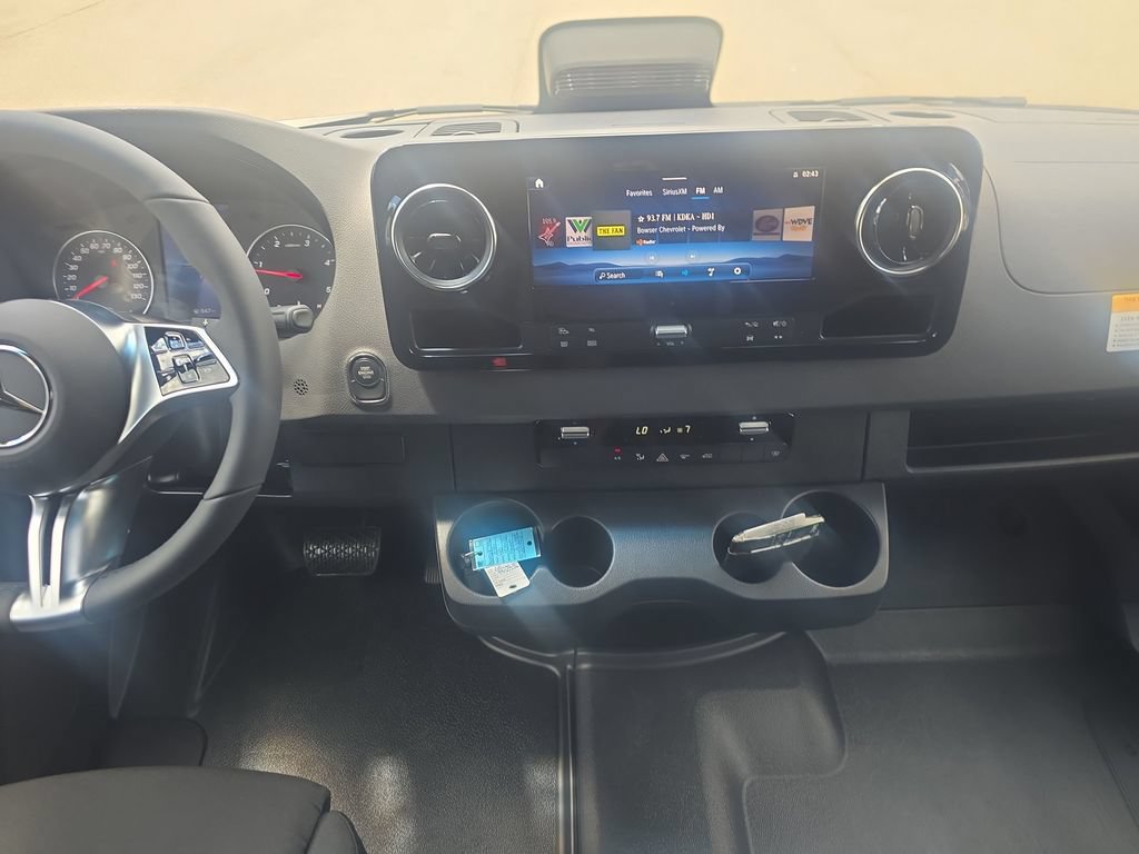 New 2026 Mercedes-Benz Sprinter 2500 image 17