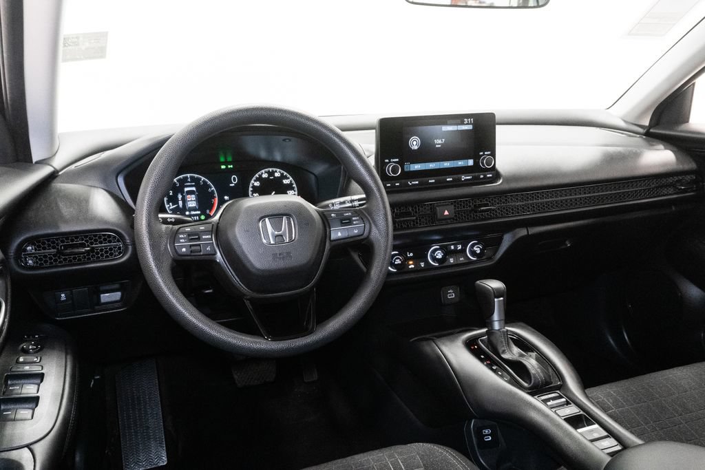 Used 2025 Honda HR-V LX image 14