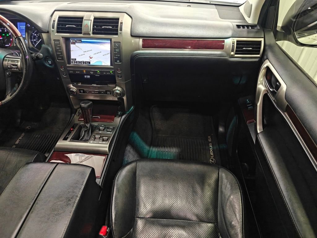 Used 2015 Lexus GX 460 Luxury image 29