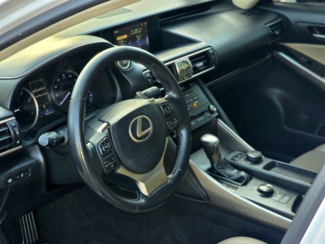 Used 2017 Lexus IS 200t image 11